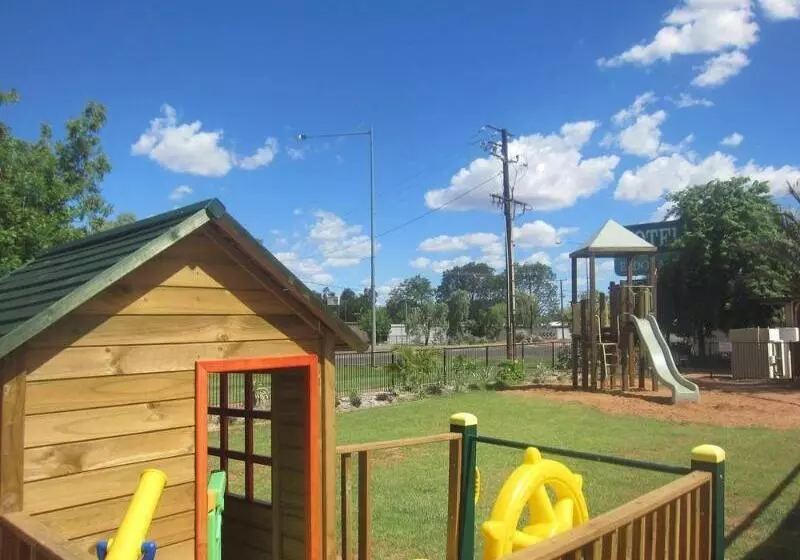 ホテル Eldorado Motor Inn