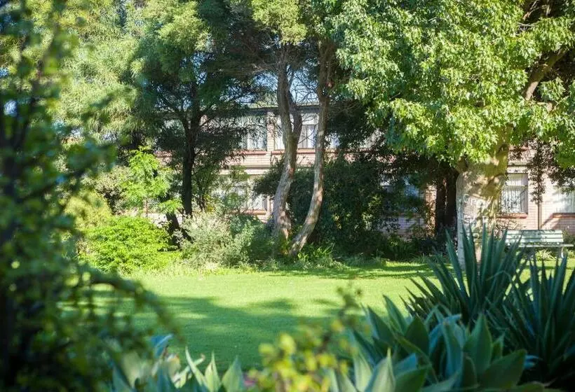 Отель Foreshore Motor Inn