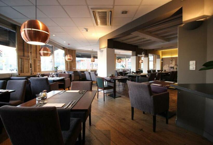 هتل Golden Anchor