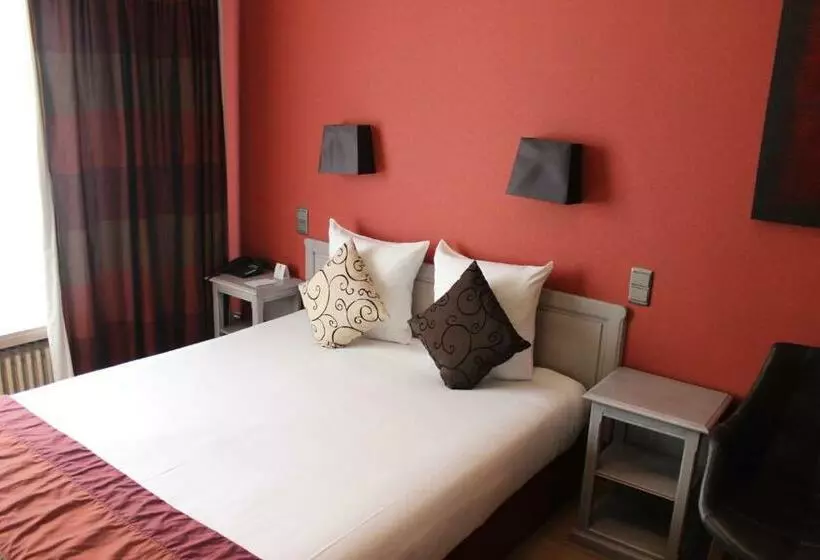 בית מלון כפרי Golden Anchor