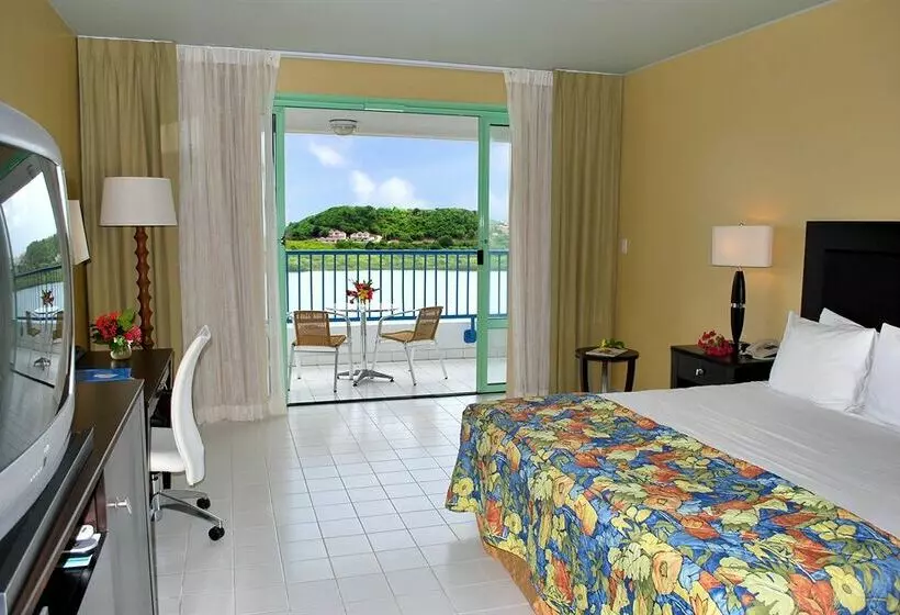 호텔 Grand Royal Antiguan Beach Resort