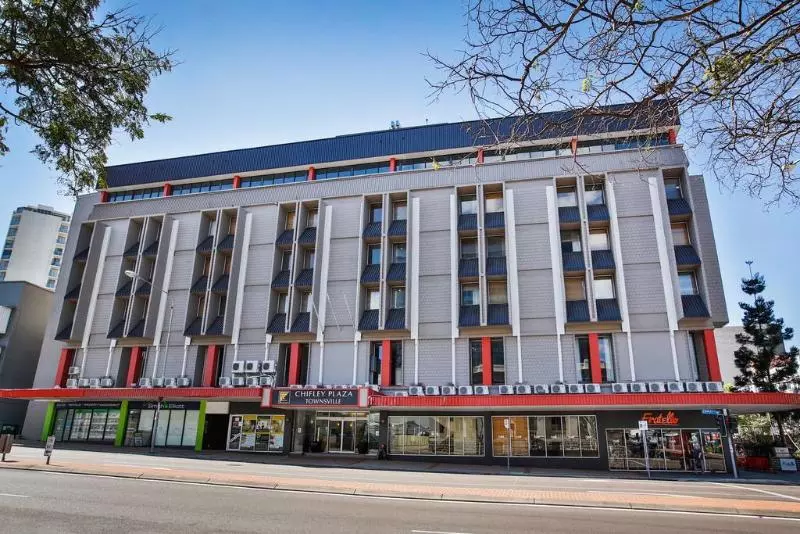 Отель Madison Plaza Townsville