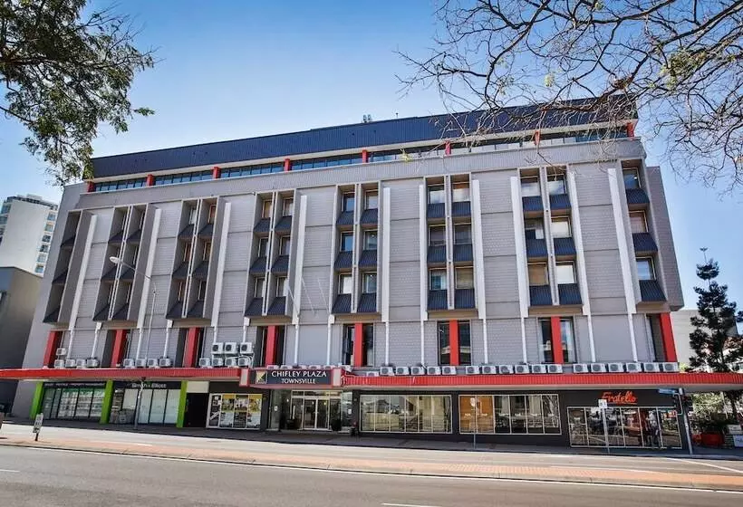 Отель Madison Plaza Townsville