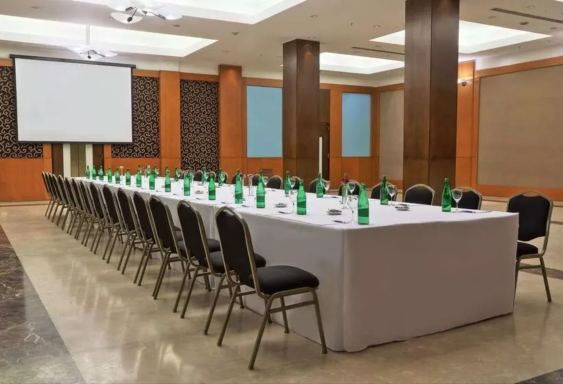 هتل NH City Buenos Aires