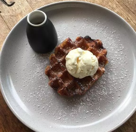 Hotel Quality Inn Carriage House