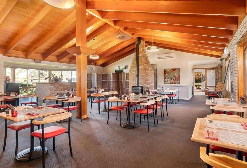 Hotel Quality Inn Carriage House