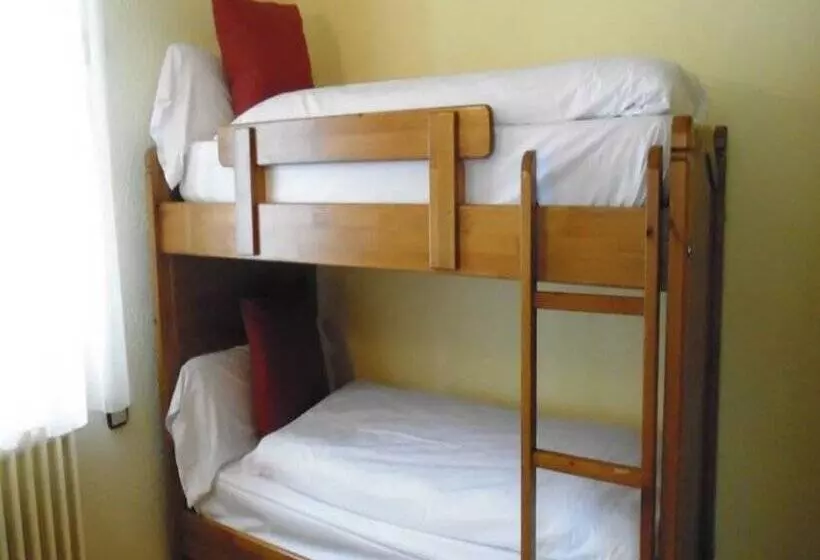 בית מלון כפרי Sant Gothard by Nexta