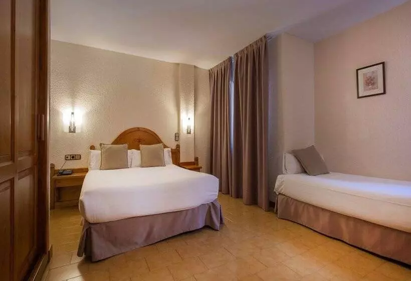 בית מלון כפרי Sant Gothard by Nexta