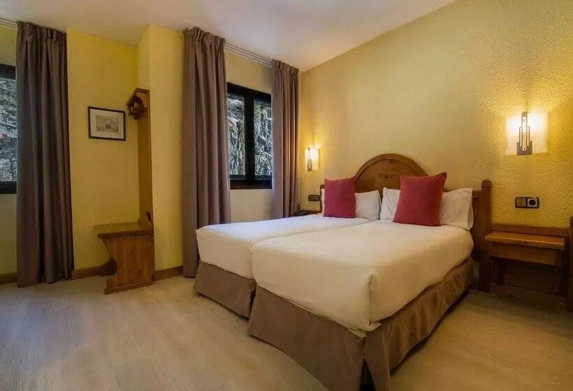 בית מלון כפרי Sant Gothard by Nexta