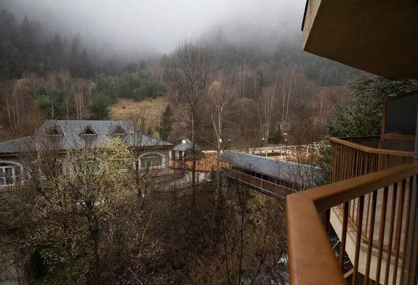 בית מלון כפרי Sant Gothard by Nexta