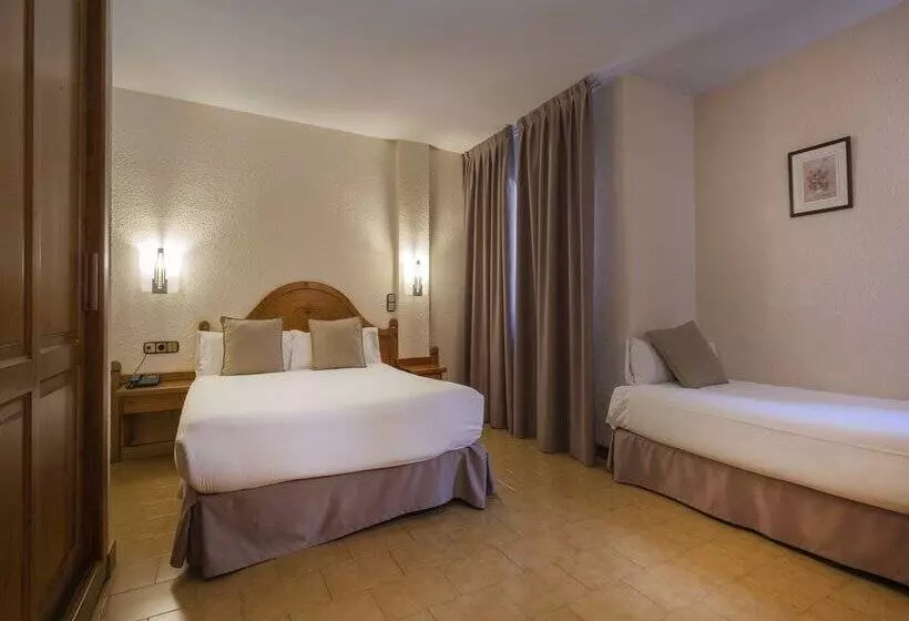 בית מלון כפרי Sant Gothard by Nexta