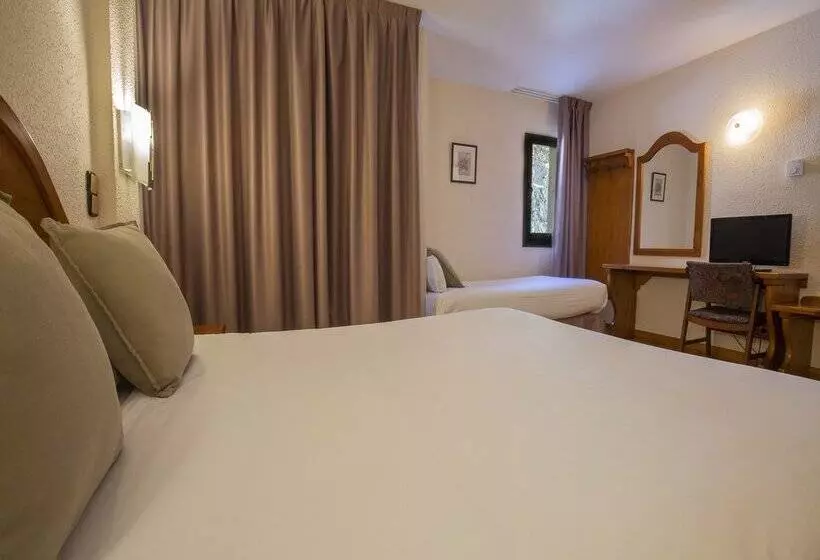 בית מלון כפרי Sant Gothard by Nexta