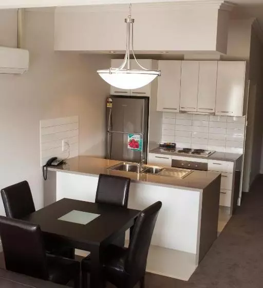 בית מלון כפרי Southgate