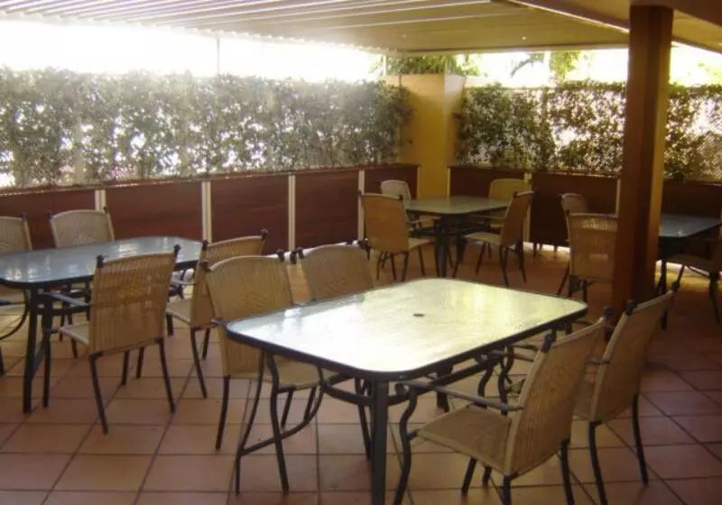 모텔 El Toro Motor Inn