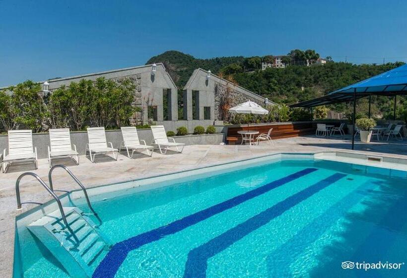 هتل Atlantico Star