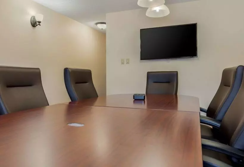 Best Western Plus Dryden Hotel and Conference Centre