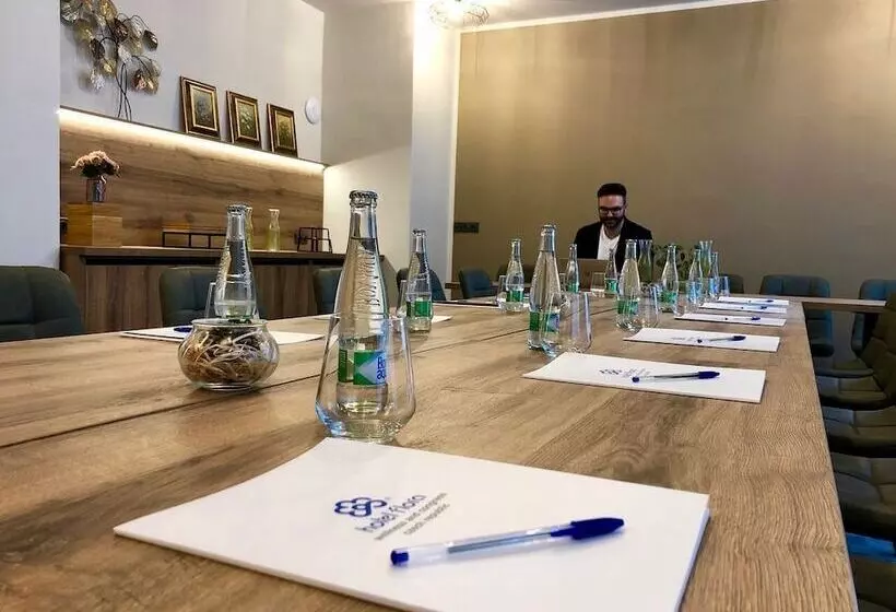 酒店 Central Park Flora