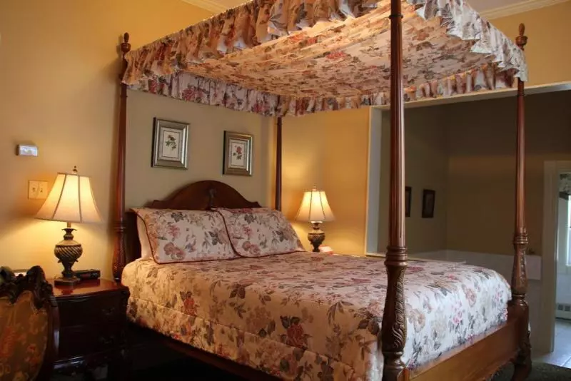 Hotel Dundee Arms Inn