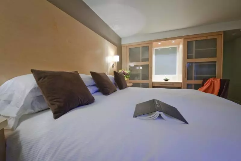 Otel Dundee Arms Inn