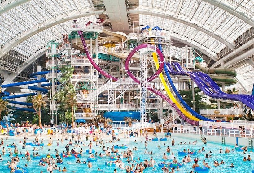 فندق Fantasyland