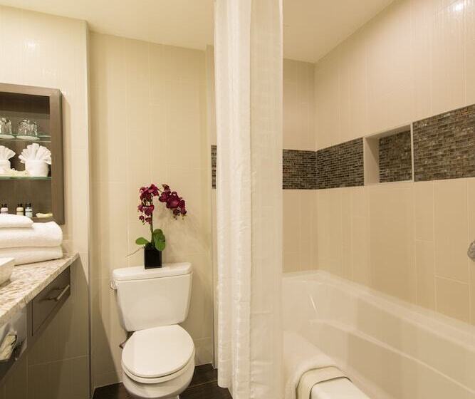 فندق Fantasyland