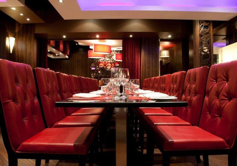 فندق Fantasyland