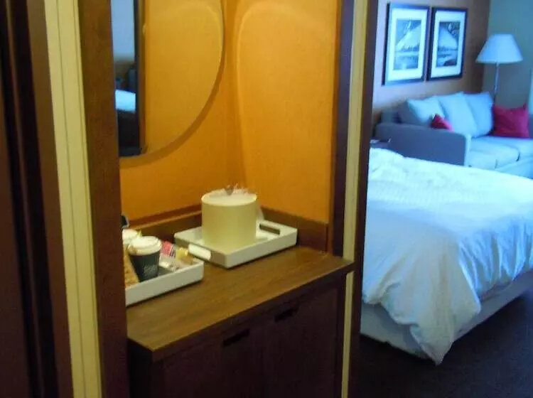 Four Points By Sheraton Edmundston Hotel & Conference Center