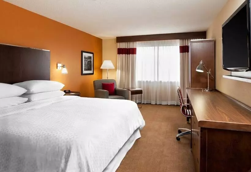 Four Points By Sheraton Edmundston Hotel & Conference Center