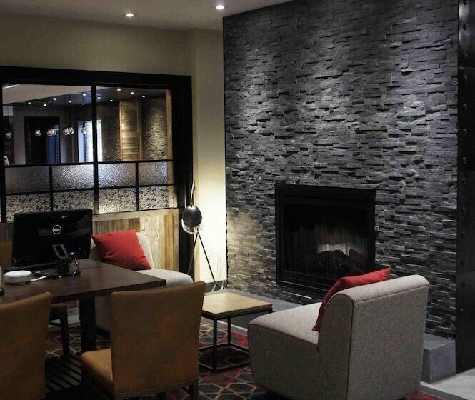 Four Points By Sheraton Edmundston Hotel & Conference Center