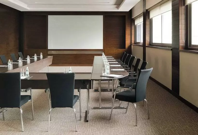 هتل Intercontinental Bahrain, An Ihg