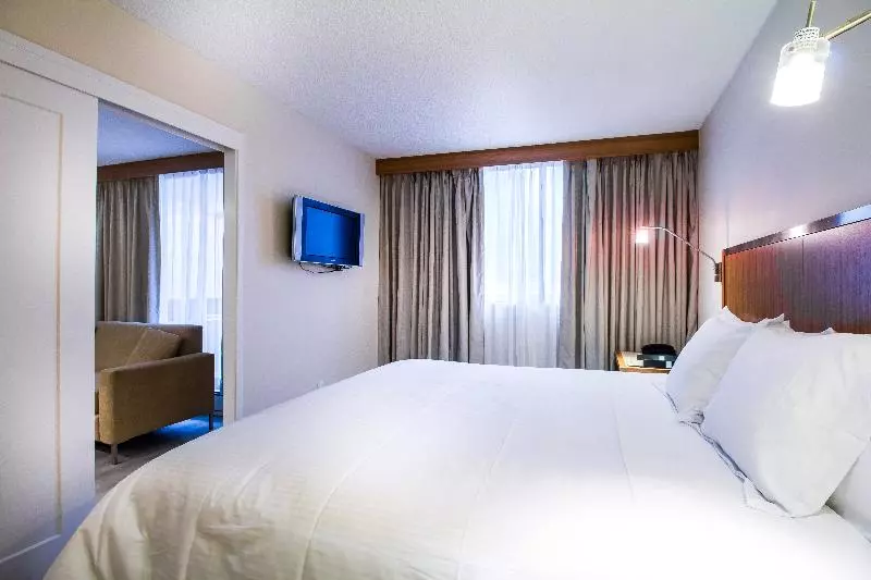 Otel International Suites Calgary