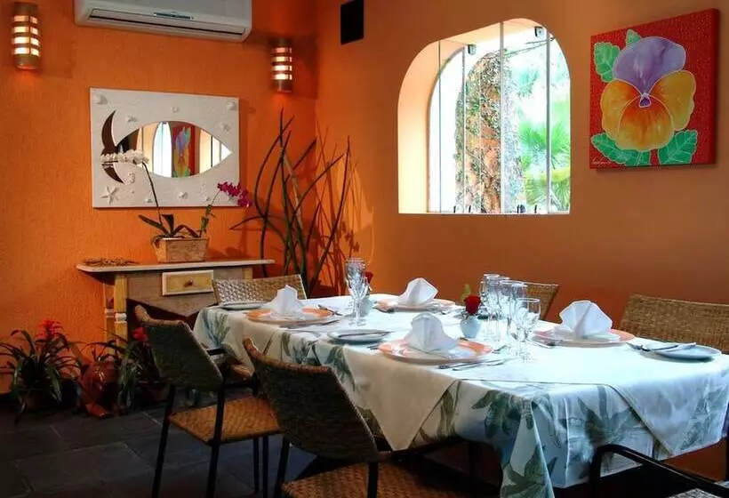 בית מלון כפרי Itapemar  Ilhabela