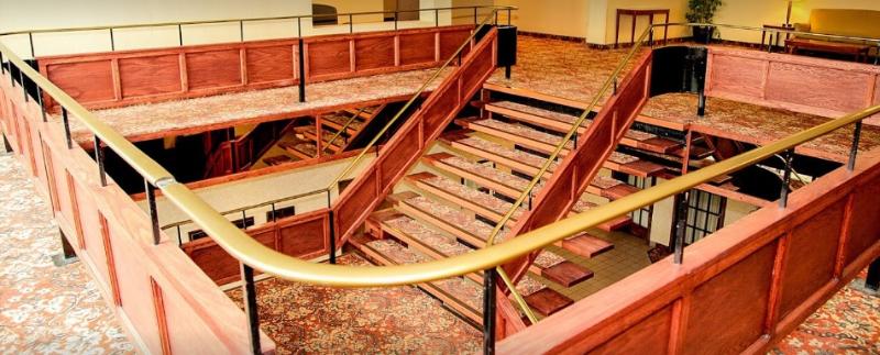 Quality Hotel & Suites