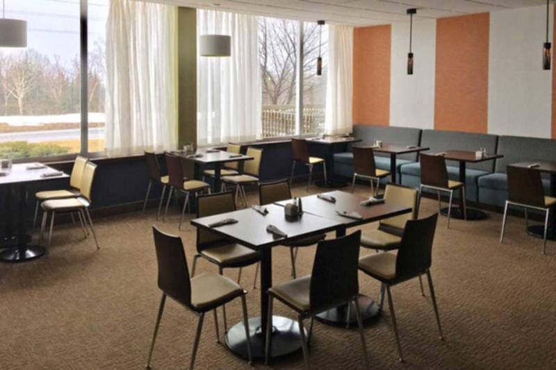 Quality Hotel & Suites