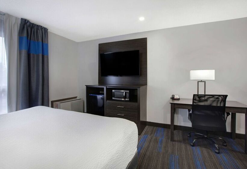 Отель Days Inn By Wyndham Barrie