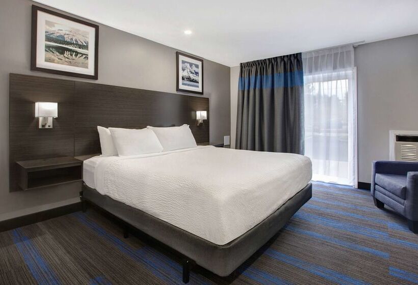 Отель Days Inn By Wyndham Barrie