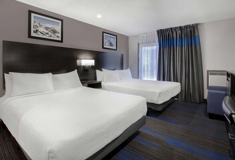 Отель Days Inn By Wyndham Barrie