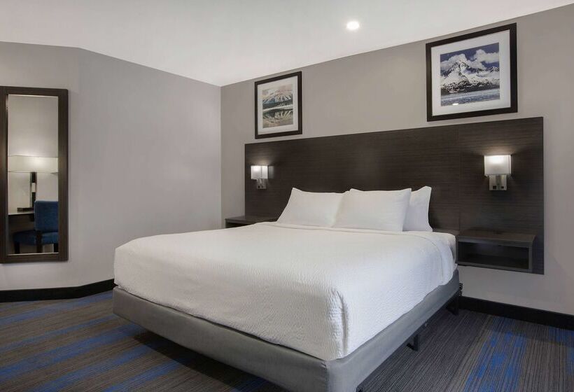 Отель Days Inn By Wyndham Barrie