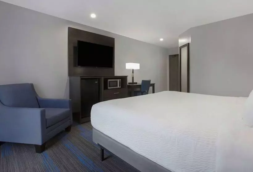 Hotelli Days Inn By Wyndham Barrie