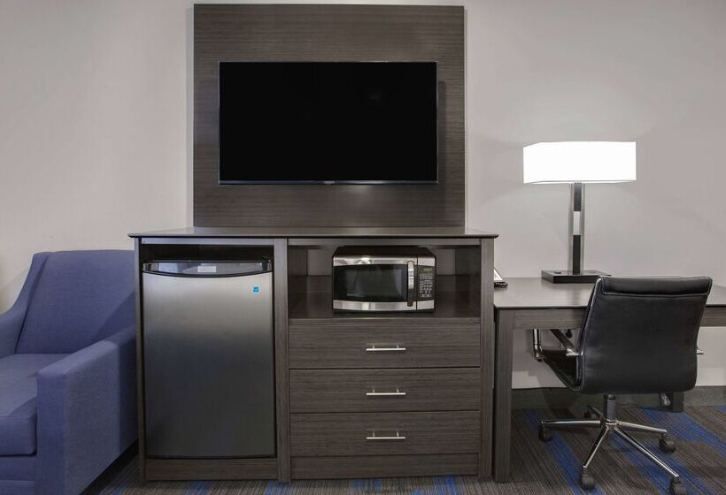 Отель Days Inn By Wyndham Barrie