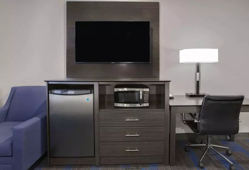 Hotelli Days Inn By Wyndham Barrie