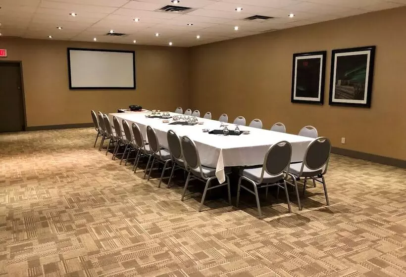 Ramada By Wyndham Northern Grand Hotel & Conference Centre