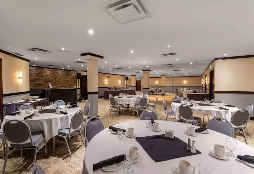 Ramada By Wyndham Northern Grand Hotel & Conference Centre