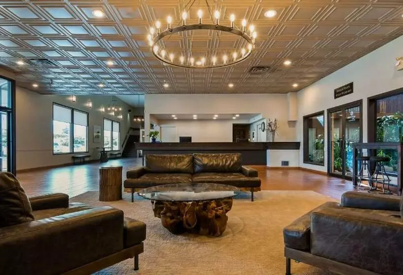 Hotel Surestay By Best Western Chilliwack