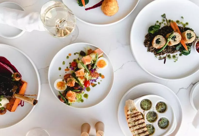 استراحتگاه Sandals Royal Bahamian All Inclusive   Couples Only