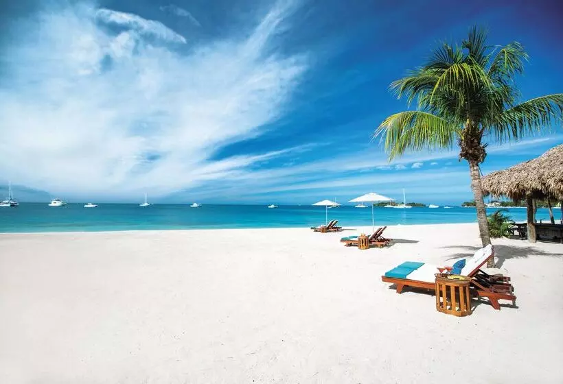 استراحتگاه Sandals Royal Bahamian All Inclusive   Couples Only