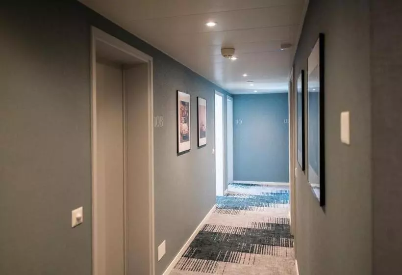 Hotell Ascona Lodge, Pool & Garden Retreat