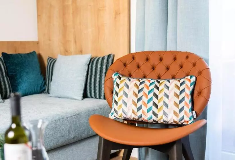 Hotell Ascona Lodge, Pool & Garden Retreat