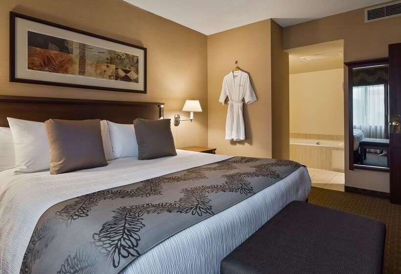 هتل Best Western Plus Lamplighter Inn & Conference Centre