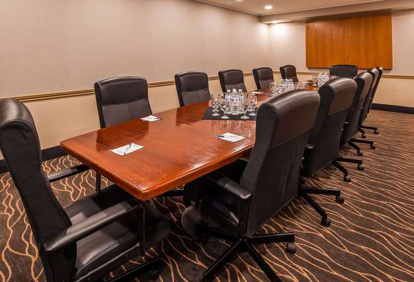 فندق Best Western Plus Ottawa City Centre